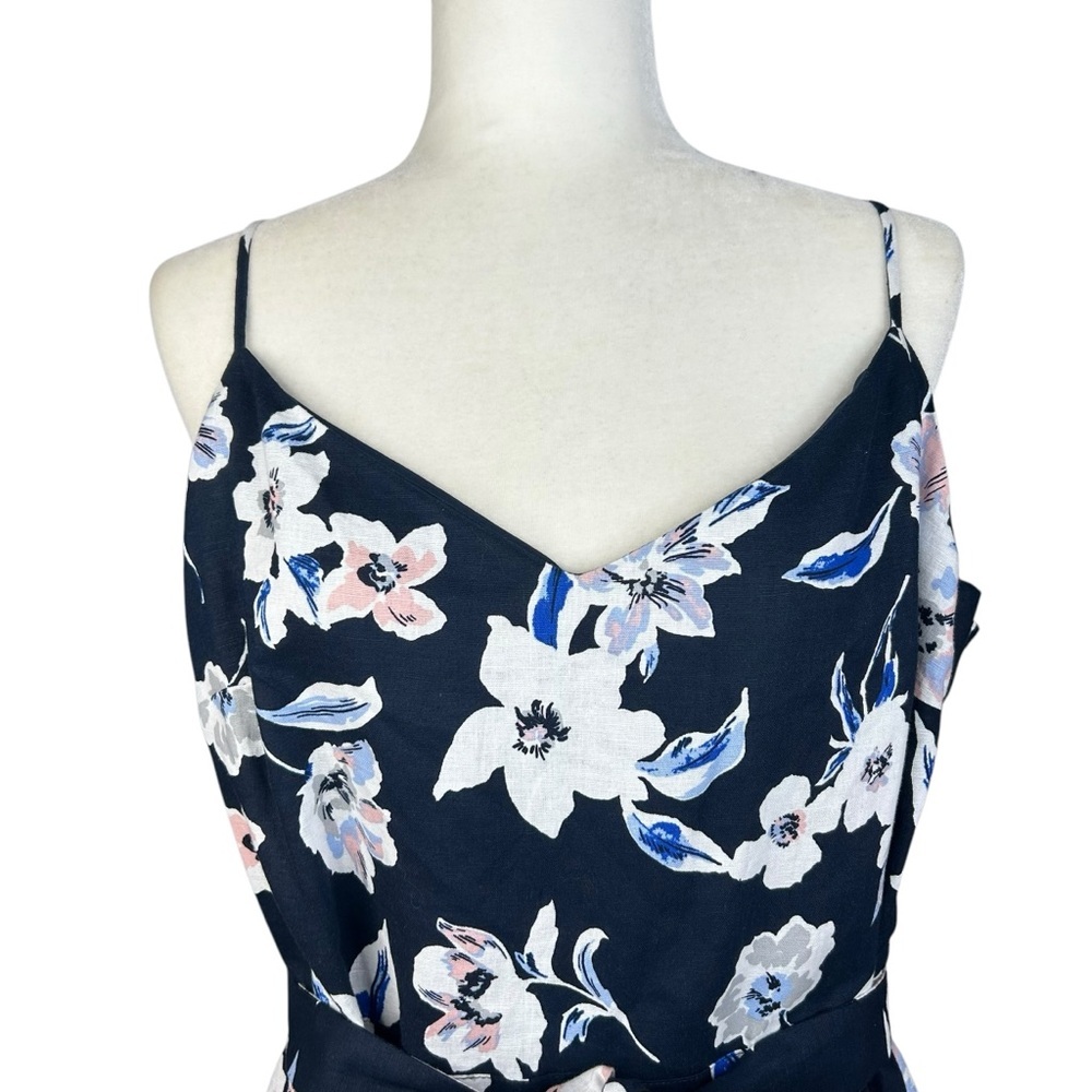 Banana Republic Ruffled Faux Wrap Dress 16
Floral Belted Resort Vacation Cruise - Picture 4 of 12